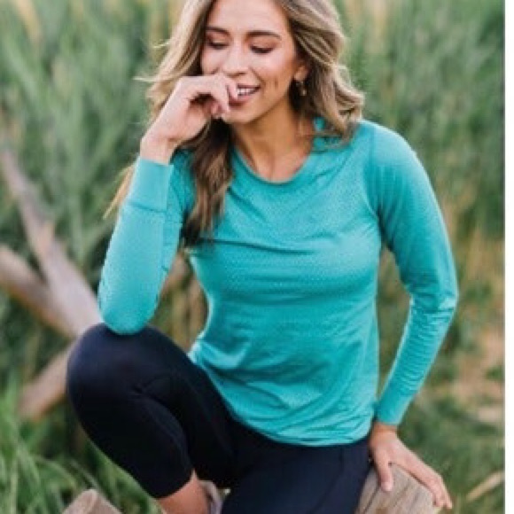 ZYIA Tops - ZYIA Chill mesh long sleeve shirt teal size Large